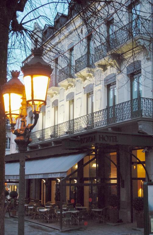 อัลติ โฮเต็ล Hotel Bagneres-de-Luchon ภายนอก รูปภาพ